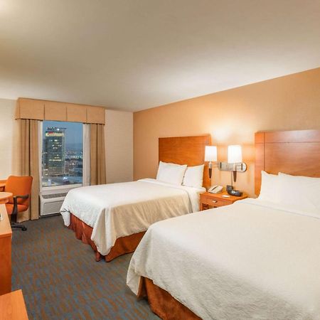 Hampton By Hilton Queretaro Tecnologico Hotel Bagian luar foto