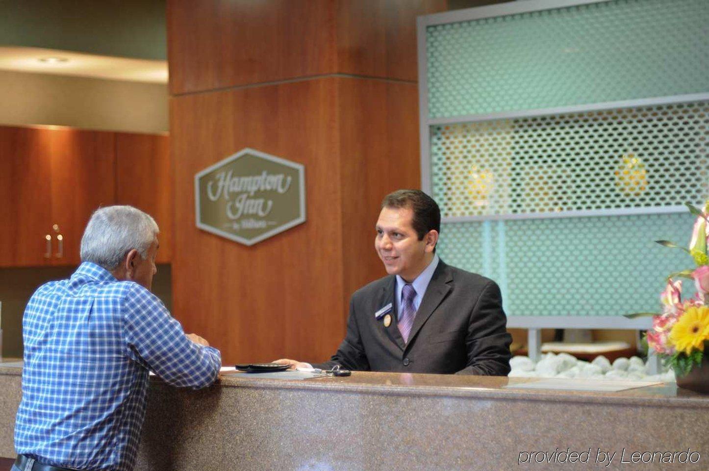 Hampton By Hilton Queretaro Tecnologico Hotel Interior foto