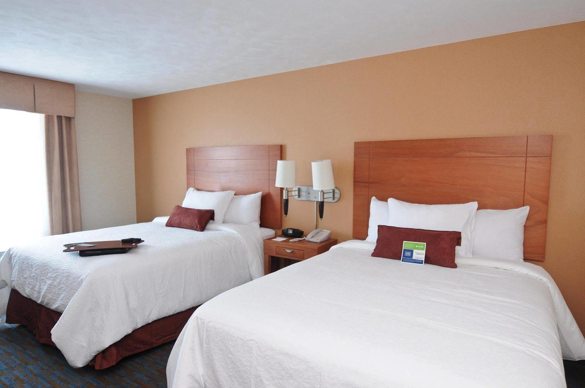 Hampton By Hilton Queretaro Tecnologico Hotel Ruang foto
